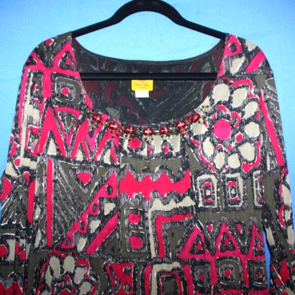 Ruby Rd. Woman Abstract Print Embellished Tunic 1X - Picture 2 of 4